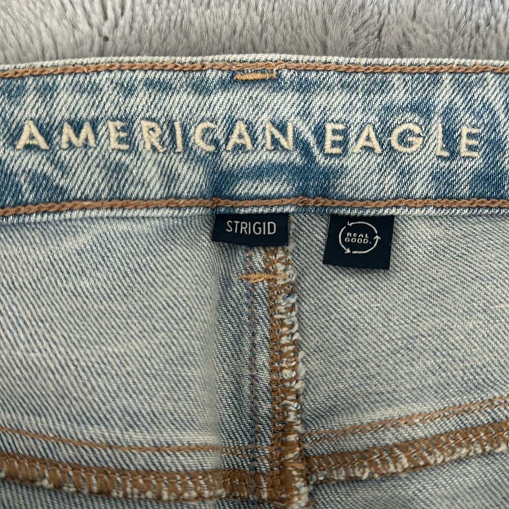 Women’s American Eagle Strigid Jeans Size 12 Short